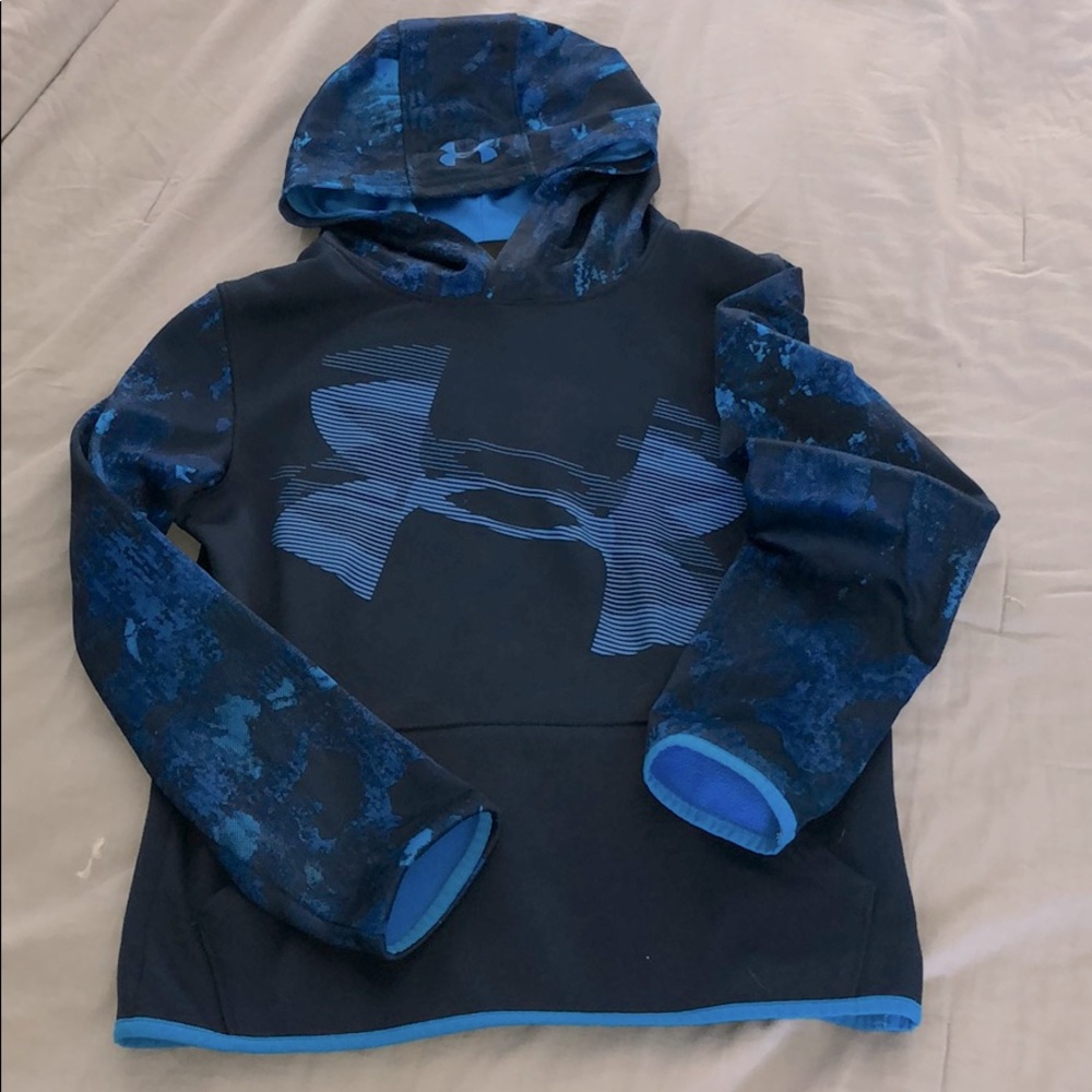Under Amour hoodie